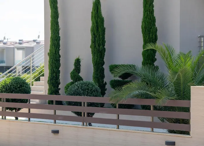 Apartment Sithonia Luxury 4 Beds *