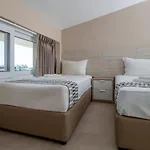 Sithonia Luxury 4 Beds