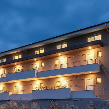 Appartement Sithonia Luxury 4 Beds *