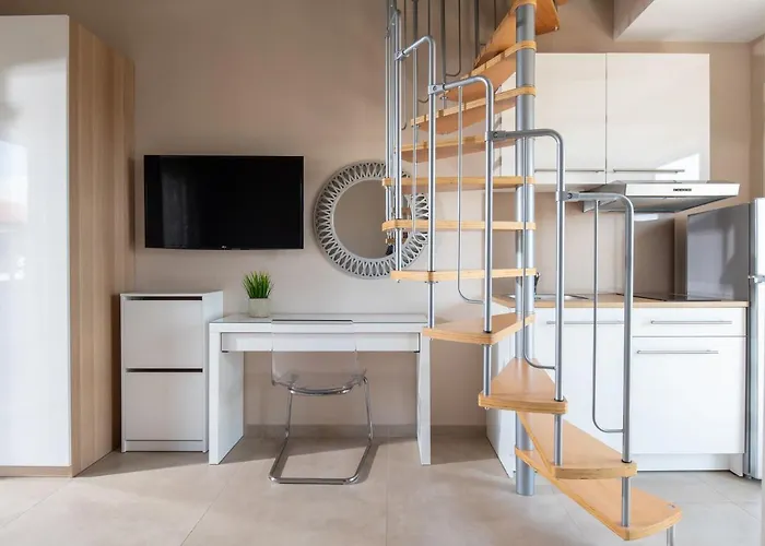 شقة Sithonia Luxury 4 Beds نيكيتي